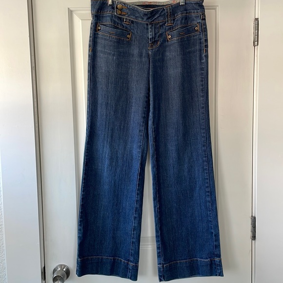 Zana Di Denim - Zana Di ladies old school hip hugger jean.